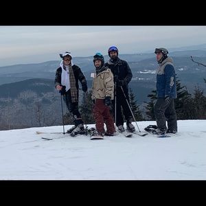 Meet your Posher, Brett